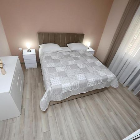 Apartment Lucijan บาร์บินเย ภายนอก รูปภาพ