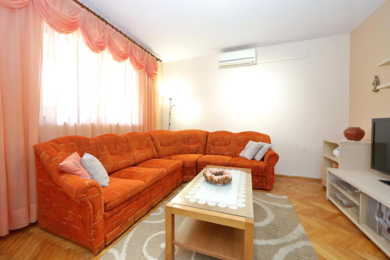 Apartment Lucijan บาร์บินเย ภายนอก รูปภาพ